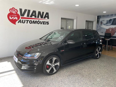 Volkswagen Golf 2.0 TSI GTI DSG