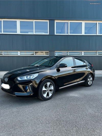 Hyundai IONIQ EV Premium