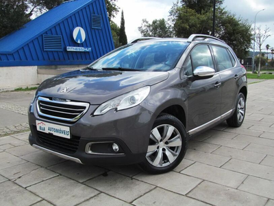 Peugeot 2008 1.2 PureTech Allure