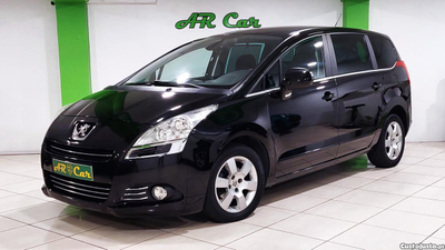 Peugeot 5008 1.6Hdi CX-AUTO GPS 7Lugares