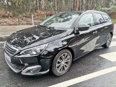 Peugeot 308 1.6 BlueHDi Allure EAT6