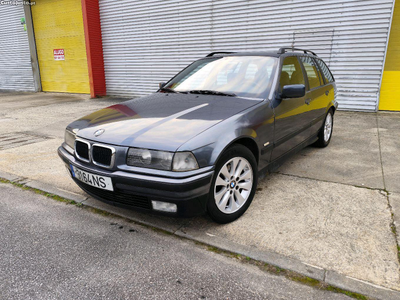 BMW 318 TDS Touring