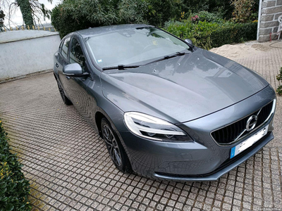 Volvo V40 2.0 momentum