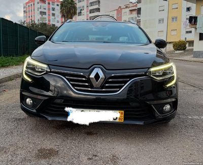 Renault Mégane Sport Tourer 1.6 bose edition 130cv jante 18"