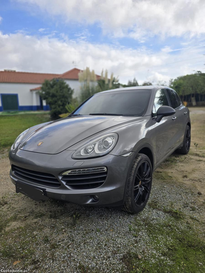 Porsche Cayenne S Black Edition