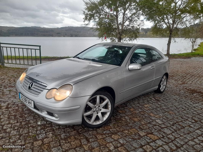 Mercedes-Benz C 220 Sport coupe