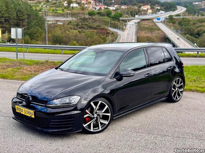 VW Golf 2.0 TDi GTD DSG