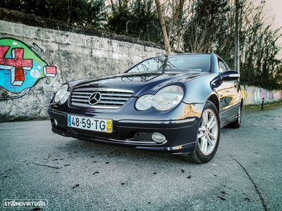 Mercedes-Benz C 200 Sport Coupé Kompressor Classic