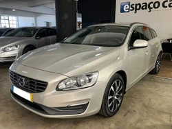 Volvo V60 2.0 D2 Momentum Drive