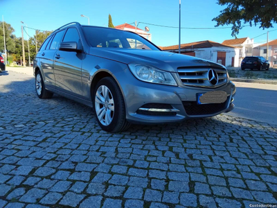 Mercedes-Benz C 180 CDi Avantgarde BlueEfficiency