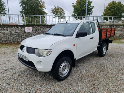 Mitsubishi L 200 2.5 DI-D 4X4 3 LUG NACIONAL