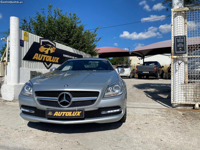 Mercedes-Benz SLK 200 BlueEFFICIENCY Roadster pur