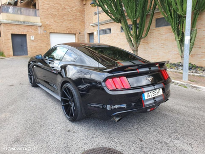 Ford Mustang 2.3i EcoBoost Aut.