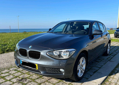 BMW 118 d impecável