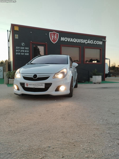 Opel Corsa 1.6 Turbo OPC Nürburgring