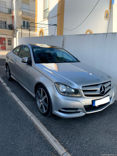 Mercedes-Benz C 220 Coupe