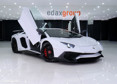 Lamborghini Aventador 6.5 V12 LP750-4 SV