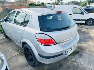 Opel Astra 2006