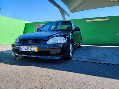 Honda Civic 1.6VTI