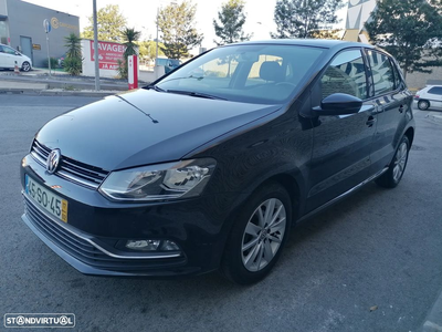 VW Polo 1.0 Connect