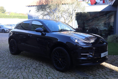 Porsche Macan Standard