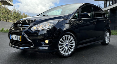 Ford C-Max Titanium