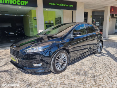 Ford Focus 1.0 EcoBoost ST-Line