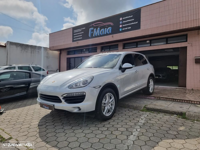 Porsche Cayenne S Hybrid