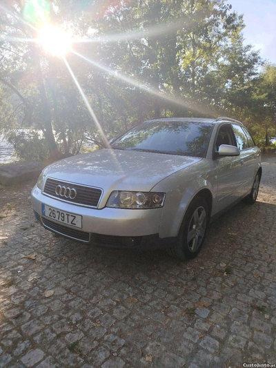 Audi A4 1.9tdi 130cv avant