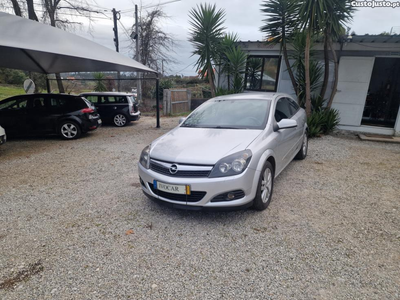 Opel Astra Gtc 1300 cdti 5 lug