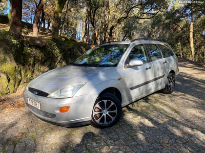 Ford Focus Turnier 1.4i