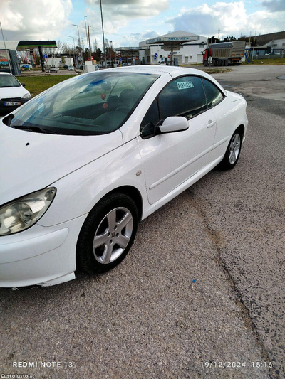 Peugeot 307 cabrio 2.0i 136 cv