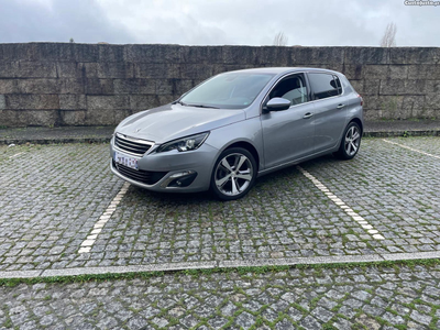 Peugeot 308 1.6 BlueHDi Allure