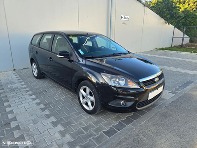 Ford Focus SW 1.4 16V Trend