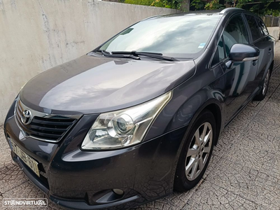 Toyota Avensis SW 2.0 D-4D Sol+GPS