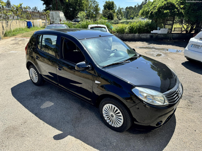 Dacia Sandero Dci