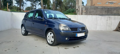 Renault Clio 140 mil km