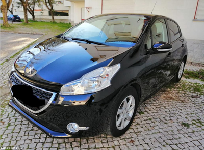 Peugeot 208 1.2 Pure Tech