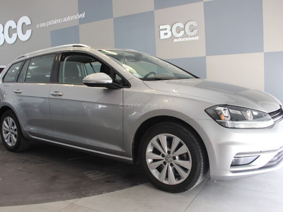 Volkswagen Golf 1.6 TDI Confortline