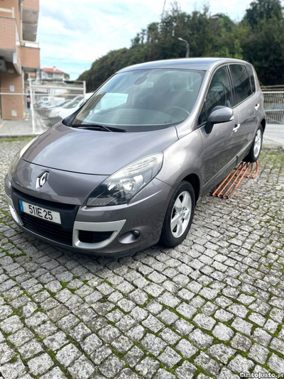 Renault Scénic 1.5 DCI 110CV