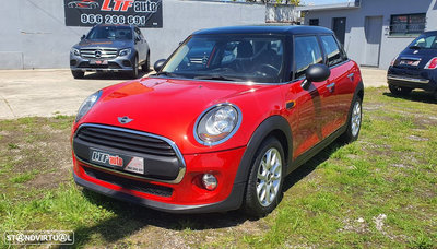 MINI 5 Portas One D Blackyard