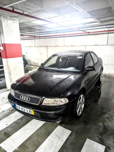 Audi A4 1.6 Ambiente