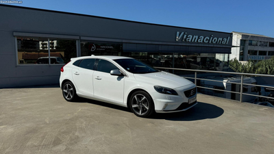 Volvo V40 1.5 T3 Sport Edition R Geartronic