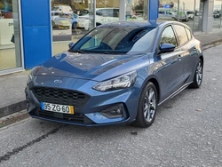 Ford Focus 1.0 EcoBoost ST-Line X