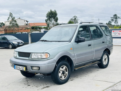 Tata Safari 2.5D Mitsubishi