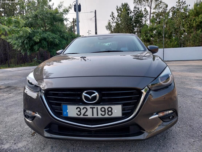 Mazda 3 1.5 diesel skyactiv technology