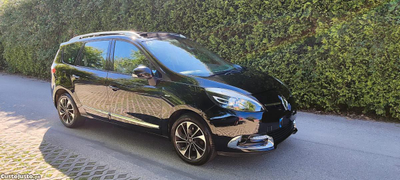 Renault Grand Scénic Bose Edition