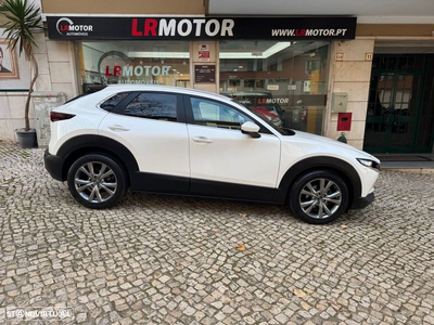 Mazda CX-30 1.8 Sky-D Evolve i-Active