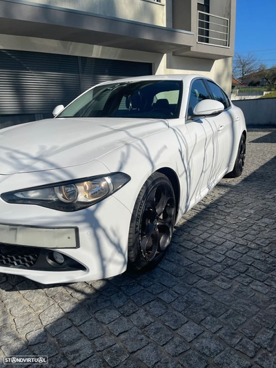 Alfa Romeo Giulia