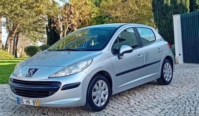 Peugeot 207 1,4 Hdi (desde 90EUR mes)